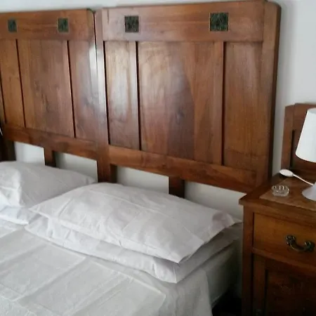 Bed and Breakfast Alla Piazza *