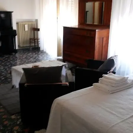 Bed & Breakfast Alla Piazza *