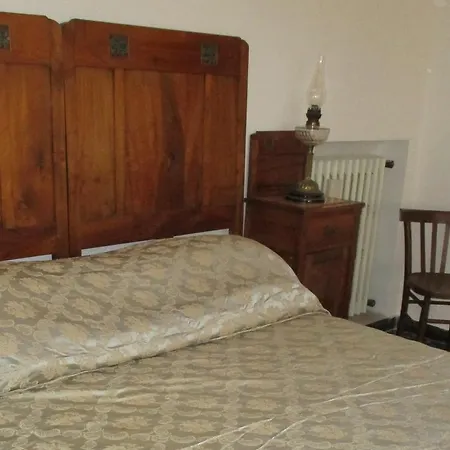 Alla Piazza Bed & Breakfast